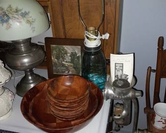 Wooden Bowl Set W/ Blue Mason Jar Lamp