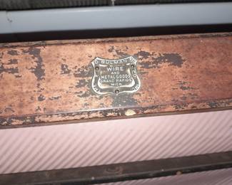 Antique The E.O. Bulman Co. Paper Roll On Cast Iron Holder