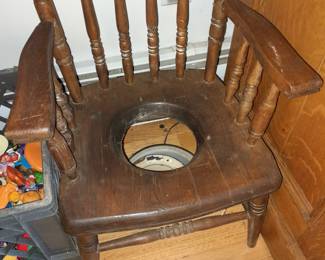 Antique Wooden Potty/Chamber Pot Chair