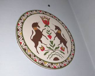 Decorative Hanging Crest