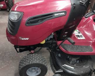 Craftsman Lawn Tractor Lawnmower YS4500 (21.0 HP, 42" Mower, Electric Start, 6 Speed Transaxle, Model No. 917.28721)