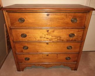 Antique Wooden Dresser/Chest Of Drawers