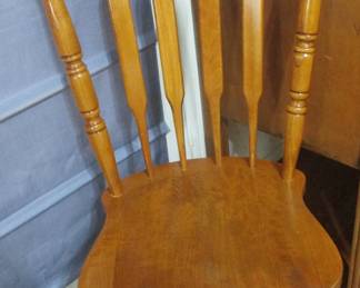 One of 6 chairs selling with dining table with 2 leaves