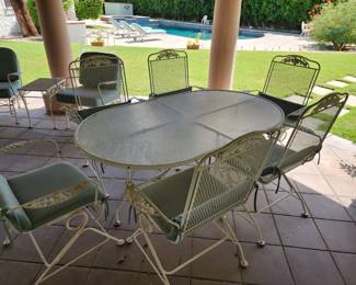 Russell Woodard bouncer patio set 6 chairs and table
