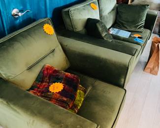 Brand new furniture—we have original receipts. Great prices!