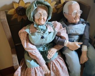 Grandma and grandpa ceramic dolls