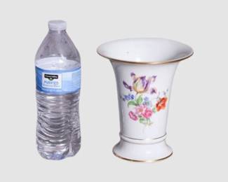 131. Meissen Urn HandPainted Mixed Flora Bouquet