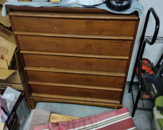 vintage chest of drawers