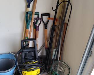 tools, pressure washer