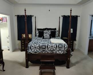 Full Size Bedroom set