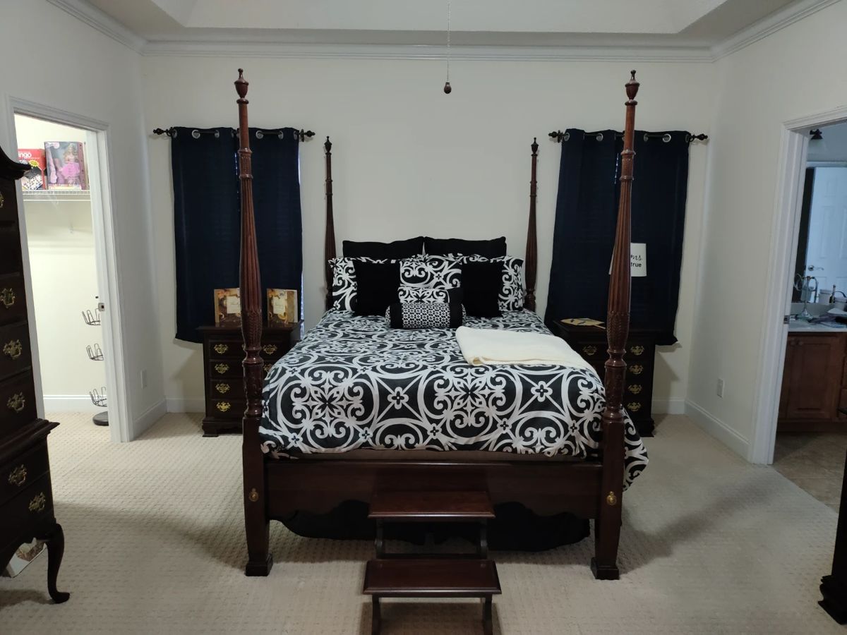 Full Size Bedroom set
