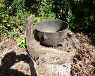 Cast Iron Cook Pot