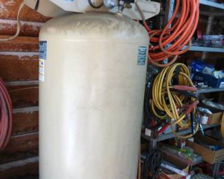 6 HP  60 Gallon Upright Air Compressor
