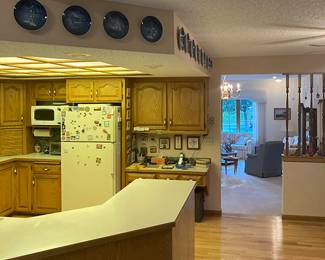 CLEAN Household and Collectibles