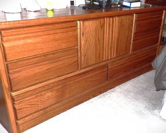 SOLID OAK DRESSER
