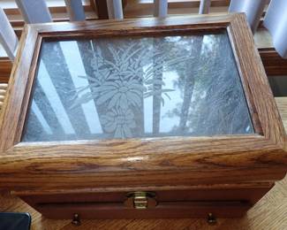 WOOD BOX GLASS TOP