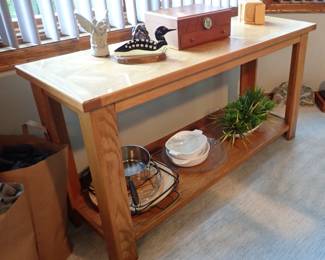 OAK SOFA TABLE