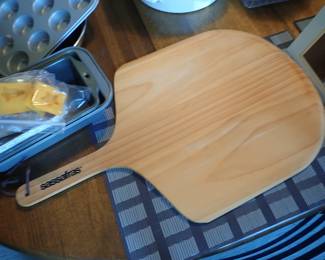 PIZZA BOARD