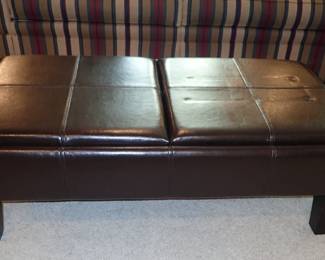 STORAGE & TRAY OTTOMAN