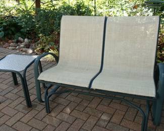 PATIO DOUBLE ROCKER - SIDE TABLE