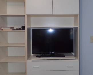 STORAGE WALL UNIT 3 PIECES