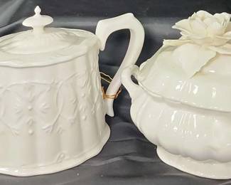Brand New Off White Teapot Set
