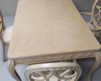 Great Dining Room Table W 4 Chairs Leaf