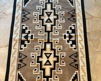 Navajo rug “Two Gray Hills”