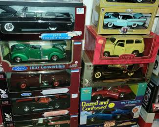 1:18 Die cast metal cars