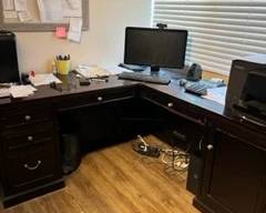 L SHAPED DARK WOOD DESK