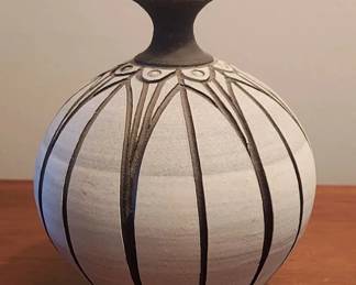 Artisan Pottery Oil Lamp Vessel - by Larry Allan