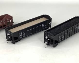  Roundhouse HO Scale Model Railroad Kits
