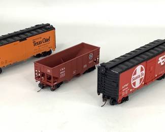 Athearn HO Train Cars #5960, #01221 & #5401
