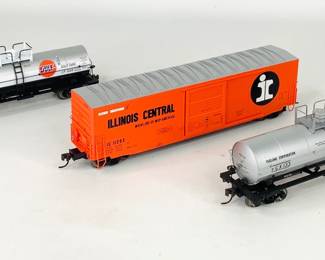 Atlas HO Scale Ready-to-Run Rolling Stock #1332-2, #1061-2 and #1063-2