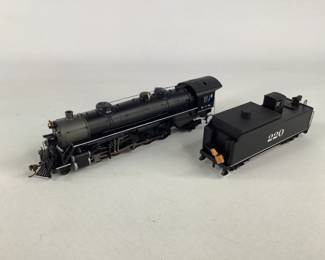 Spectrum by Bachmann HO Scale Locomotive #83312