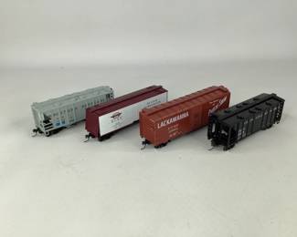 Roundhouse HO Scale Model Railroad Kits #03189, #10602, #07912 and #01446
