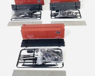 Accurail HO Scale Model Railroad Kits #1802, #1301 and #1701