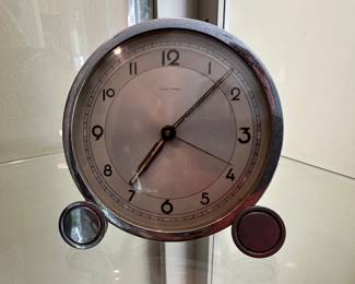 Vintage windup clock
