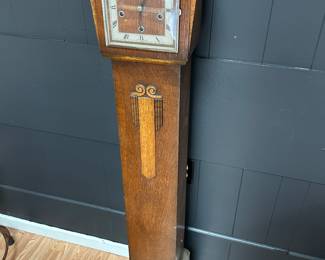 Vintage Granddaughter Clock  