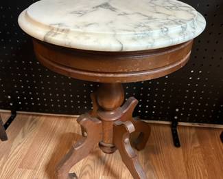 Small marble table 