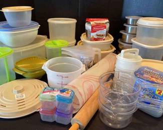 "Vast Vintage Vibes: Part 2" in Grovetown, GA Starts Closing Sun 9/24 8pm. Pickup is Tue 9/26 3-6pm. Please click here to view more photos, descriptions, and current bids:&nbsp;https://ctbids.com/estate-sale/24163