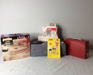  Petite Lockstitch Sewing Machine