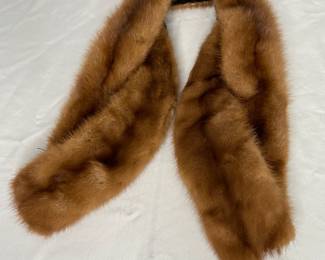 Fur Collar
