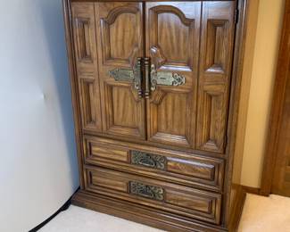 Vintage United Furniture Tallboy Dresser