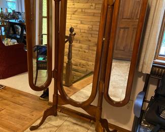  Rosalco Oval Standing Mirror