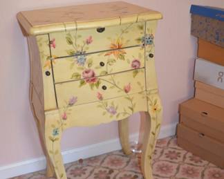 Side 3 drawer Accent Table