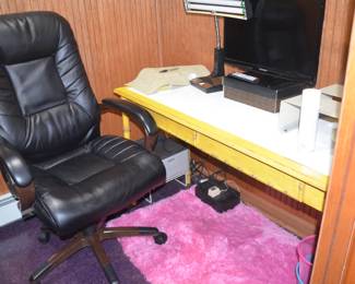 Office Desk Chair.....more then one selling. Vintage Desk