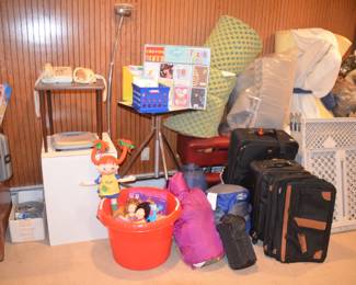 Groove Dolls. Professional Chiropractic Table