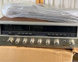 Vintage Sansui Eight Solid State Am Fm Stereo Receiver