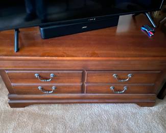4 Drawer Dresser